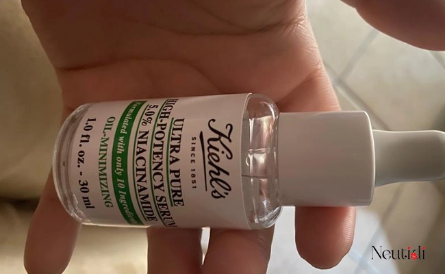 Kiehl's Ultra Pure High-Potency Serum 5% Niacinamide se khít lỗ chân lông lớn