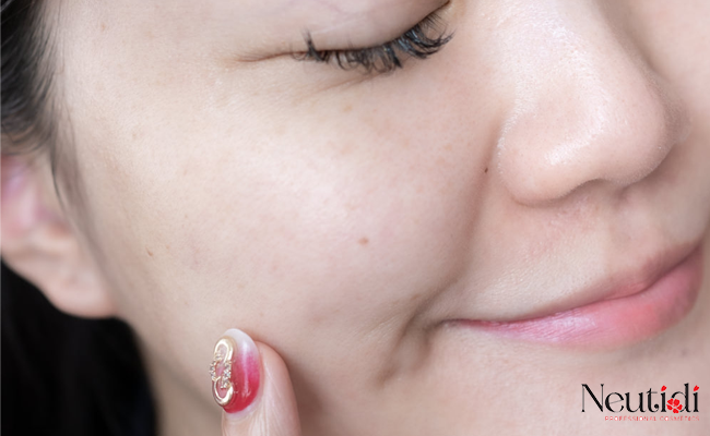 Lý do nên sử dụng serum vào ban đêm