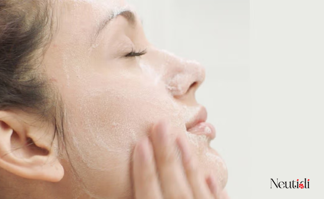 Thoa serum bị nổi bọt là hiện tượng gì?