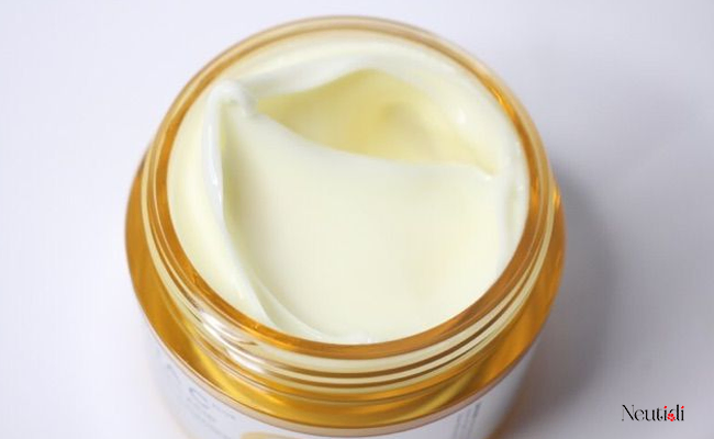 Các loại kem dưỡng không nên trộn với vitamin E