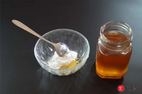 Baking soda thay thế sữa rửa mặt