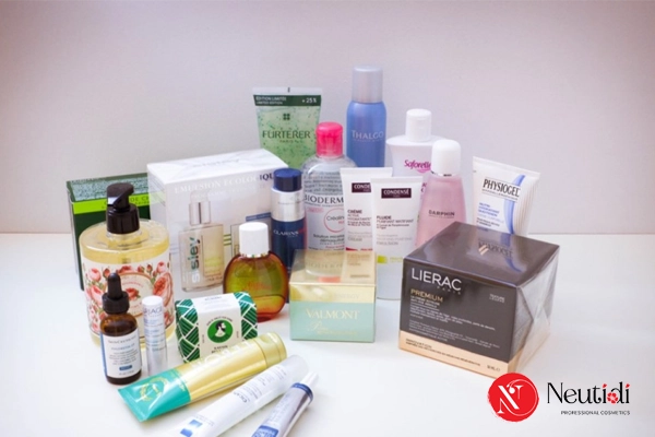 Dược mỹ phẩm trị mụn là gì