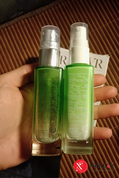 Đánh giá 9 serum hỗ trợ giảm mụn trứng cá hiệu quả 2026 2 Review Serum trị mụn SVR Sebiaclear Serum