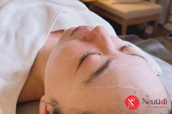 Nhập mỹ phẩm cho spa ở đâu? Top 5 kênh nhập hàng và cách chọn phù hợp 6 Cách chọn loại mỹ phẩm phù hợp cho spa